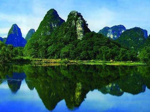 描写桂林山水的佳句