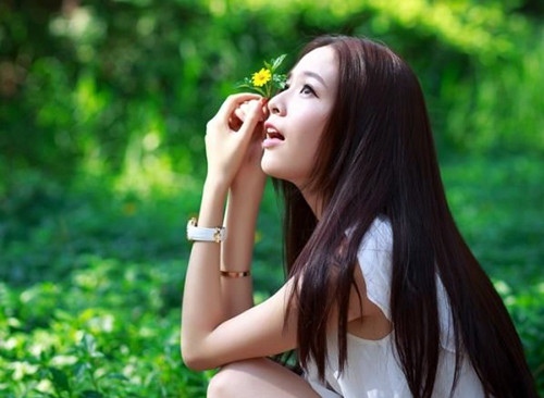 爱笑的女人最美丽的经典语句