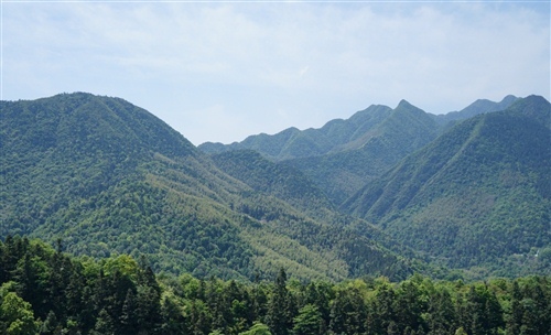 登山适合发朋友圈的句子