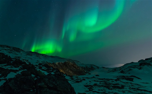 朋友圈里最火爆最现实的精致短句子