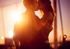 热恋中的男女说的情话