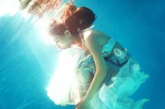 奇葩的朋友圈心情说说