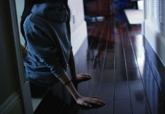 听着悲伤的歌伤感说说