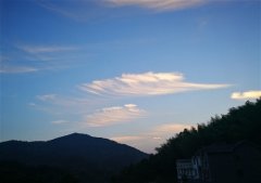 喜欢山里的空气的说说