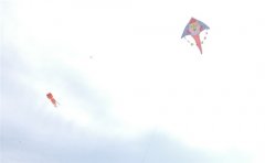 描写春天放风筝的优美句子