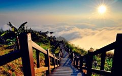 自家乔迁低调发朋友圈(精选46句)