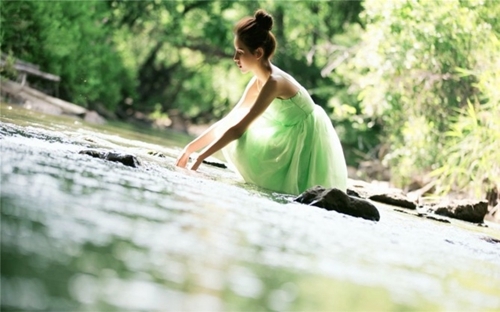 外人永远都是外人的经典句子(85句)