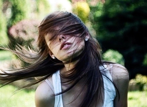 有关于爱情的伤感个性网名(精选90个) 关于爱情的伤感短句