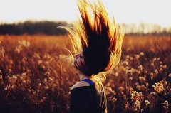 朋友圈说说幽默搞笑的好句子(精选66句)