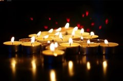 失眠时想发朋友圈的句子说说(必备49句)