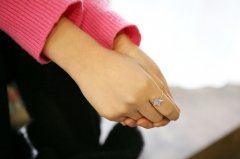 超级火的男生伤感昵称两个字(精选600个)