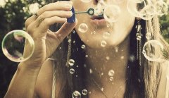 形容笑容像春风一样的诗句(优选65句)