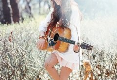 和甜甜的爱情有关的诗(通用83句)