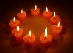 伤感男生昵称两个字(共385个)