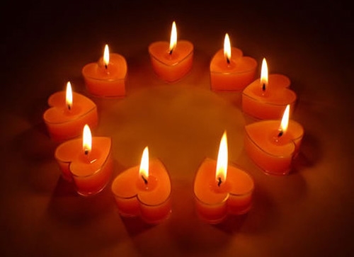 伤感男生昵称两个字(共385个)